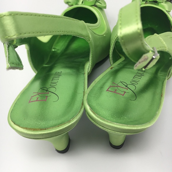 EY Boutique Women's Green Satin 2.5 Inches Heel - Picture 9 of 16